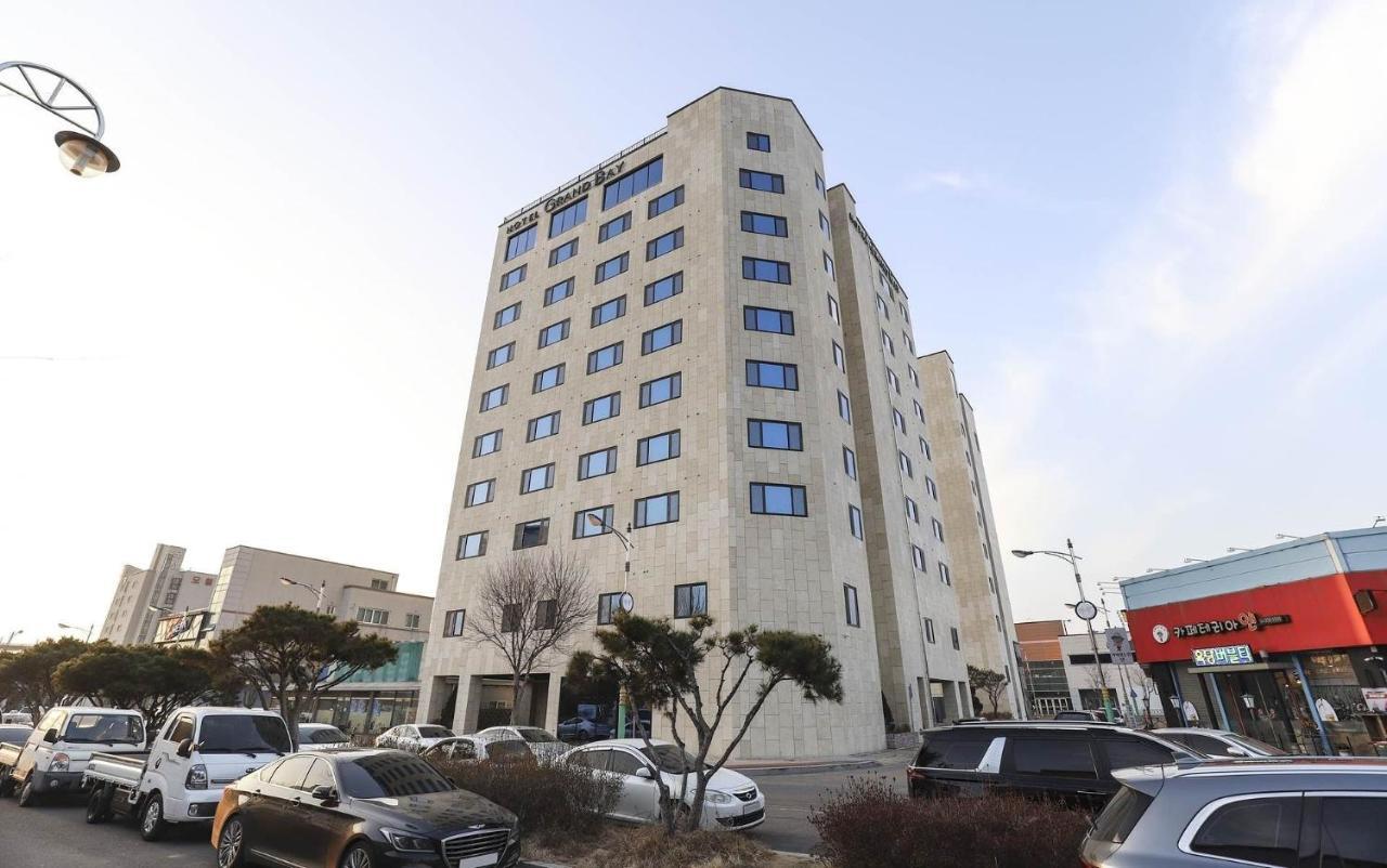 Hotel Grand Bay ボリョン エクステリア 写真