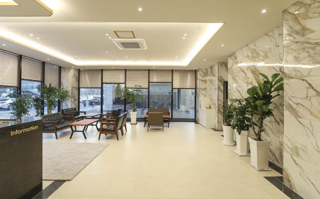 Hotel Grand Bay ボリョン エクステリア 写真