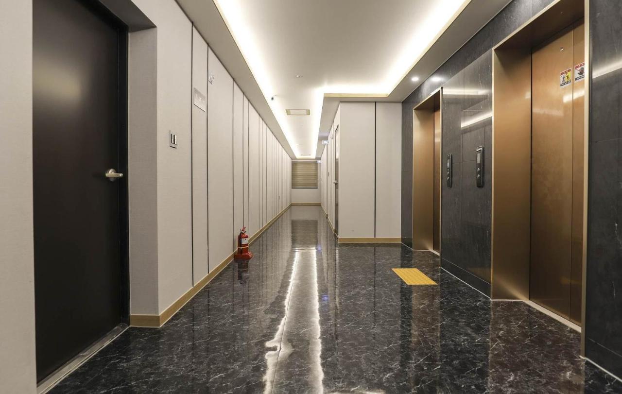 Hotel Grand Bay ボリョン エクステリア 写真