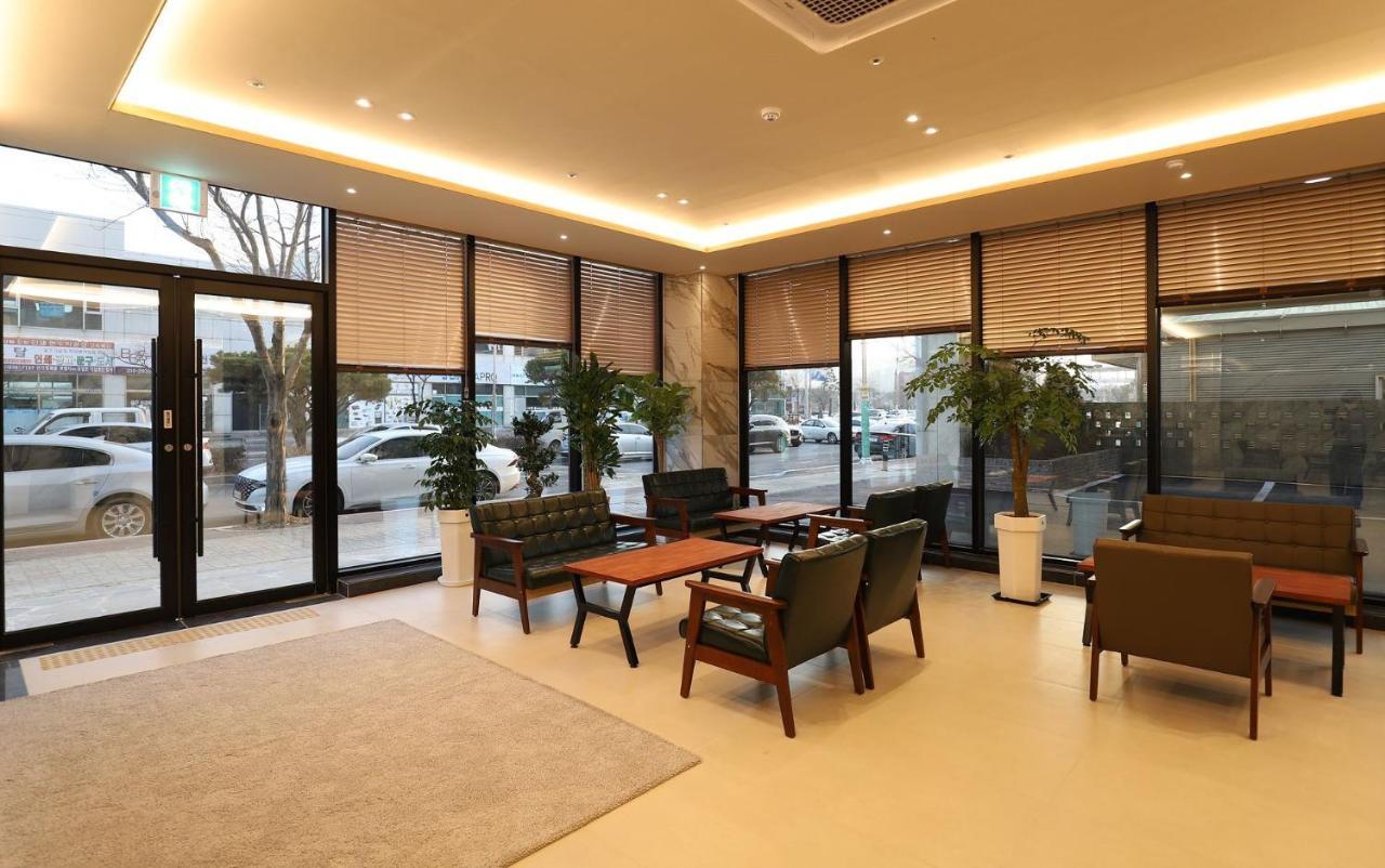 Hotel Grand Bay ボリョン エクステリア 写真