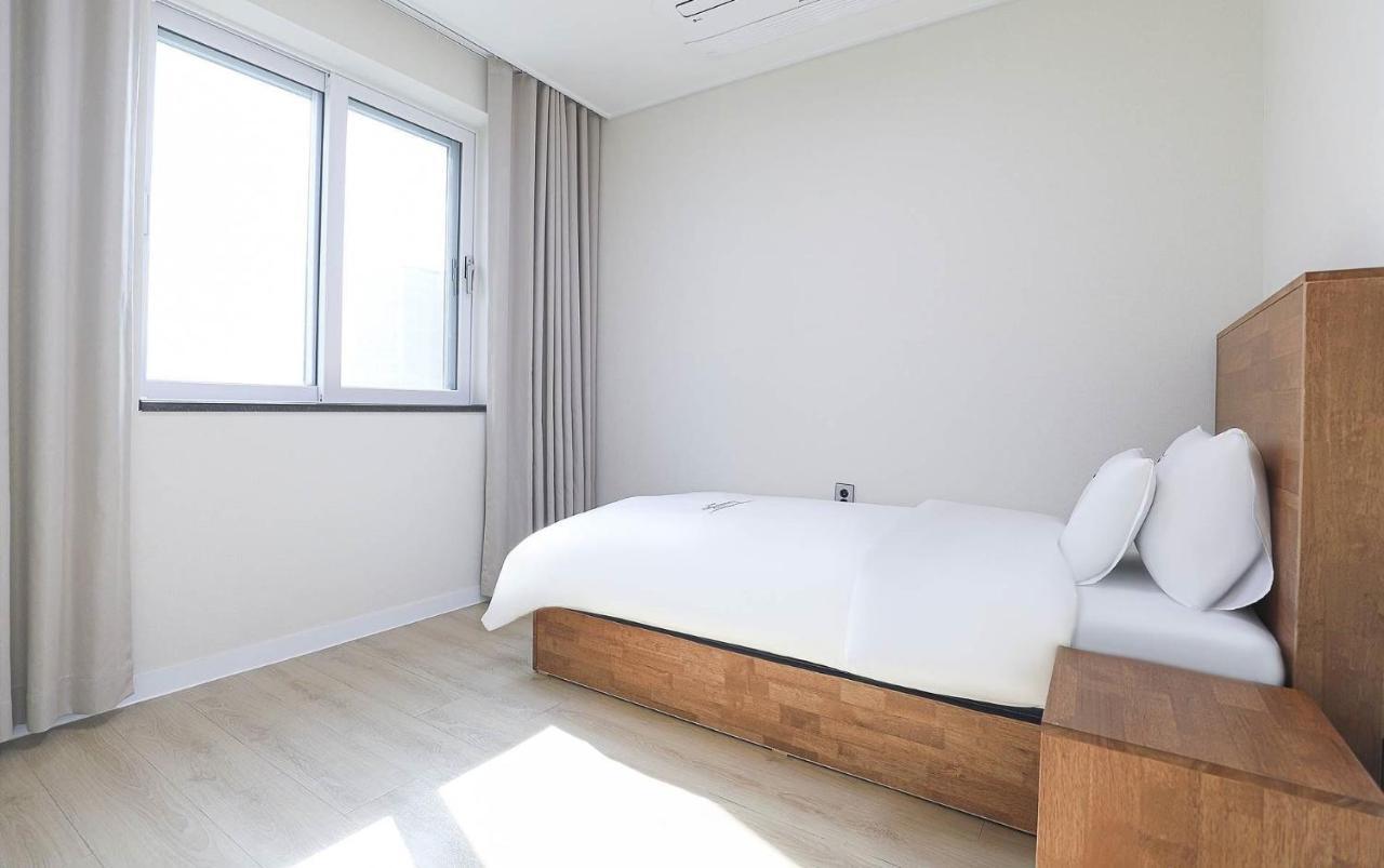 Hotel Grand Bay ボリョン エクステリア 写真