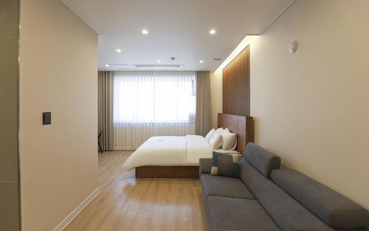 Hotel Grand Bay ボリョン エクステリア 写真